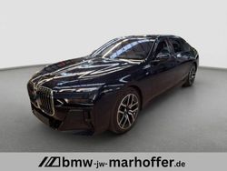 Carbonschwarz metallic (metallic) Gebraucht 2024 BMW 740 Limousine | 101.900 € (Teuer)