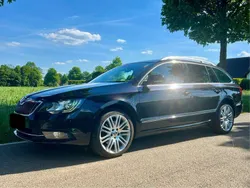 Schwarz Gebraucht 2015 Skoda Superb Elegance Kombi | 10.699 € (Fairer Preis)
