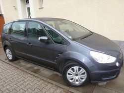 Grau metallic Gebraucht 2007 Ford S-MAX S Van / Kleinbus | 12.400 €