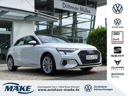 Gletscherweiß metallic Gebraucht 2023 Audi A3 Sportback Ambiente Kleinwagen | 30.790 € (Fairer Preis)
