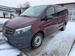 Rot Gebraucht 2015 Mercedes Vito Van | 8.990 € (Etwas zu teuer)