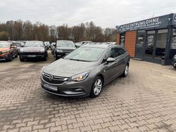Grau Gebraucht 2016 Opel Astra Dynamic Kombi | 4.990 € (Fairer Preis)