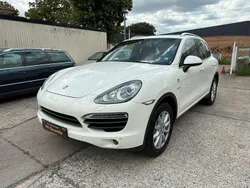 Weiß Gebraucht 2010 Porsche Cayenne S E-Hybrid SUV | 10.990 €