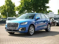 Arablau kristalleffekt Gebraucht 2017 Audi Q2 Sport SUV | 15.479 € (Fairer Preis)