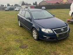 Blau Gebraucht 2009 VW Passat Kombi | 3.000 € (Fairer Preis)