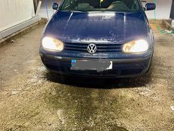 Blau Gebraucht 2003 VW Golf IV | 1.370 € (Fairer Preis)