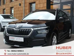Crystalblack premiummetallic Gebraucht 2020 Skoda Kamiq Style SUV | 20.490 € (Guter Preis)