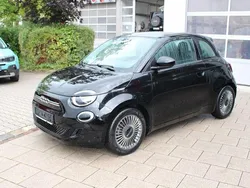 Colore esterno (onyx schwarz) Gebraucht 2021 Fiat 500e Action Kleinwagen | 13.900 € (Teuer)