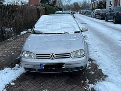 Grau Gebraucht 1999 VW Golf IV Kleinwagen | 699 € (Fairer Preis)