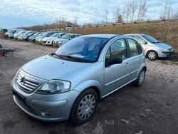 Silber Gebraucht 2004 Citroën C3 Limousine | 2.500 € (Fairer Preis)