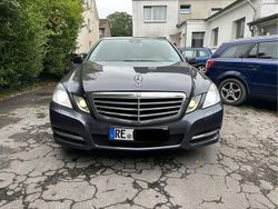 Grau Gebraucht 2011 Mercedes E250 Limousine | 6.900 € (Fairer Preis)