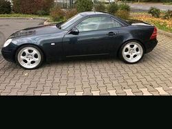 Schwarz Gebraucht 1997 Mercedes SLK230 Cabrio | 7.300 € (Teuer)