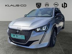 Silber / artense silber Gebraucht 2022 Peugeot e-208 Active Kleinwagen | 15.590 € (Fairer Preis)