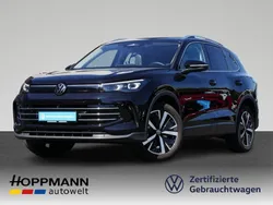 Schwarz Gebraucht 2024 VW Tiguan Elegance SUV | 42.460 € (Teuer)