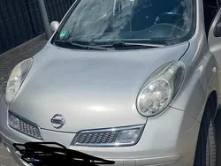 Silber Gebraucht 2009 Nissan Micra Kleinwagen | 2.500 € (Fairer Preis)