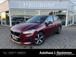 Rot Gebraucht 2023 BMW 218 Active Tourer Luxury Line Van / Kleinbus | 26.950 € (Fairer Preis)