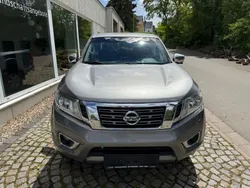Grau Gebraucht 2016 Nissan Navara N-Connecta Abholung | 15.900 € (Guter Preis)