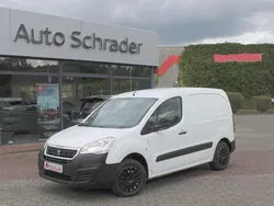 Weiß Gebraucht 2016 Peugeot Partner Comfort Van / Kleinbus | 6.990 € (Fairer Preis)