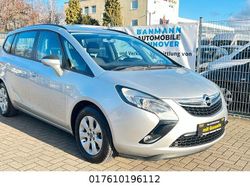 Silber Gebraucht 2013 Opel Zafira Tourer Edition Van / Kleinbus | 6.499 € (Fairer Preis)