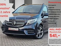 Blau Gebraucht 2017 Mercedes V250 AMG Van / Kleinbus | 38.495 € (Fairer Preis)