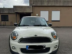 Beige Gebraucht 2011 Mini ONE Kleinwagen | 3.200 € (Fairer Preis)