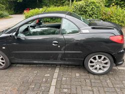 Schwarz Gebraucht 2006 Peugeot 206 CC RC Cabrio | 2.900 € (Etwas zu teuer)