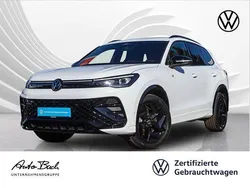 Weiß (pure white) Gebraucht 2024 VW Tiguan R-line SUV | 45.480 € (Teuer)