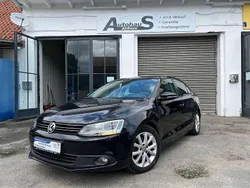 Schwarz Gebraucht 2011 VW Jetta Limousine | 8.490 € (Teuer)