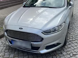 Silber Gebraucht 2015 Ford Mondeo Kombi | 9.999 € (Teuer)