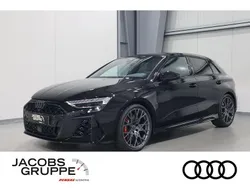 Schwarz Neu 2025 Audi RS3 Sportback Sport Kleinwagen | 72.360 €