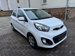 Weiß Gebraucht 2013 Kia Picanto Kleinwagen | 4.444 € (Fairer Preis)