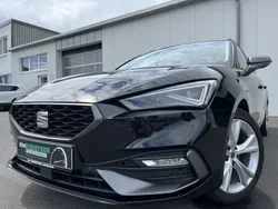 Schwarz Gebraucht 2024 Seat Leon FR-Line Limousine | 26.860 € (Guter Preis)
