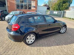 Silver metallic / silver ash Gebraucht 2003 Toyota RAV4 SUV | 7.950 €