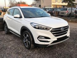 Weiß Gebraucht 2017 Hyundai Tucson SUV | 11.780 € (Guter Preis)
