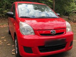Rot Gebraucht 2009 Daihatsu Cuore Kleinwagen | 1.800 € (Fairer Preis)