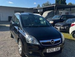 Schwarz Gebraucht 2006 Opel Zafira Cosmo Van / Kleinbus | 5.600 €