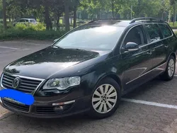 Schwarz Gebraucht 2010 VW Passat Kombi | 3.700 € (Fairer Preis)