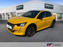 Gelb Gebraucht 2021 Peugeot e-208 GT Kleinwagen | 17.777 € (Fairer Preis)