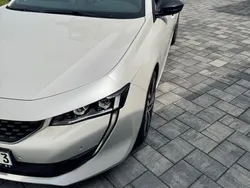 Weiß Gebraucht 2019 Peugeot 508 GTi Limousine | 21.900 € (Fairer Preis)