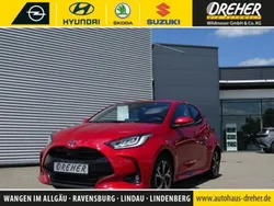 Emotional red Gebraucht 2024 Toyota Yaris Hybrid Style Kleinwagen | 22.789 € (Fairer Preis)