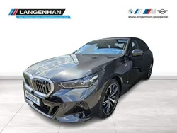 Grau Gebraucht 2024 BMW i5 M Sport Limousine | 66.996 € (Guter Preis)