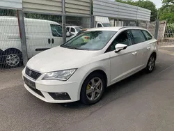 Weiß Gebraucht 2018 Seat Leon ST Style Kombi | 5.550 € (Fairer Preis)