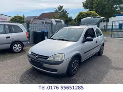 Silber Gebraucht 2001 Opel Corsa Limousine | 1.199 € (Guter Preis)