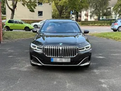 Grau Gebraucht 2020 BMW 730 Limousine | 44.888 € (Fairer Preis)