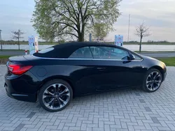 Schwarz Gebraucht 2015 Opel Cascada Edition Cabrio | 11.350 € (Teuer)