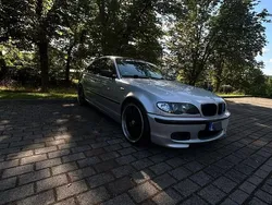 Silber Gebraucht 2005 BMW 320 Limousine | 7.500 €