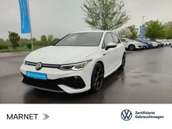 Weiß Gebraucht 2023 VW Golf VIII R Limousine | 37.290 € (Guter Preis)