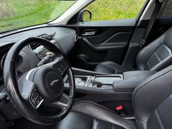 Schwarz Gebraucht 2018 Jaguar F-Pace Prestige SUV | 25.490 € (Etwas zu teuer)