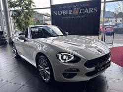 Crystal white Gebraucht 2016 Fiat 124 Spider Lusso Cabrio | 18.790 € (Etwas zu teuer)