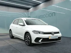 Weiß Gebraucht 2024 VW Polo IQ Drive Limousine | 22.100 € (Fairer Preis)